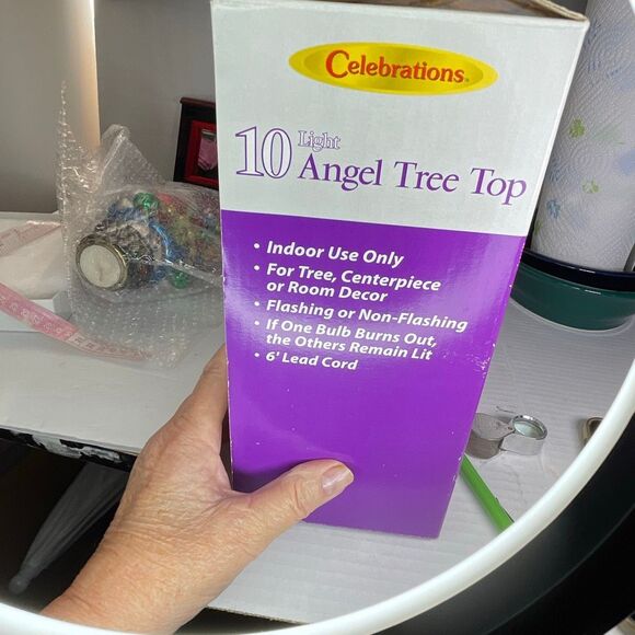 Vintage Celebrations Angel 10 light Christmas tree topper in box. - Picture 4 of 5